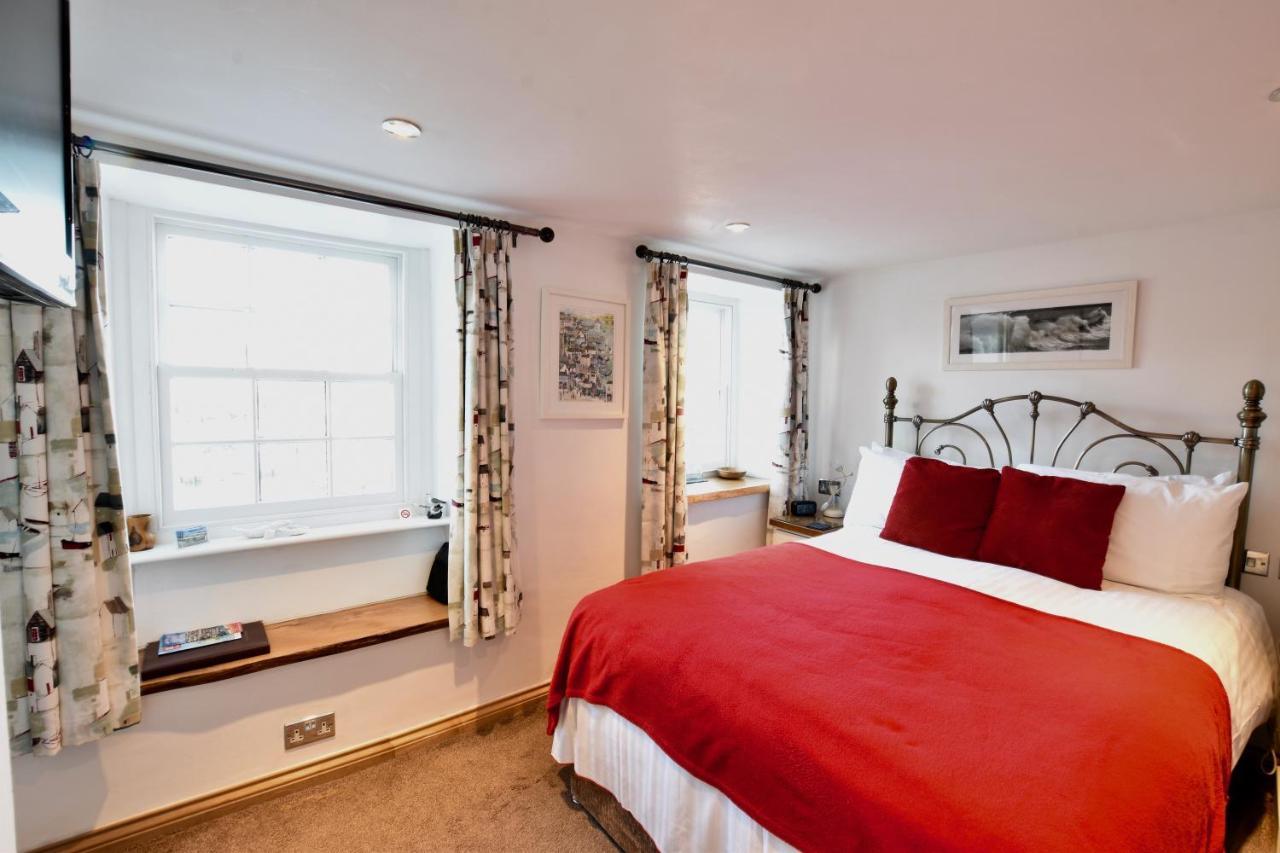 Sampford Harbour Side Guest House 브릭섬 외부 사진